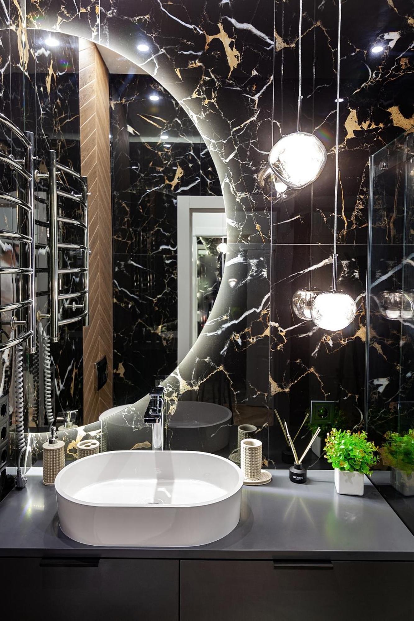 Royal Aparts Multi Lviv Ngoại thất bức ảnh